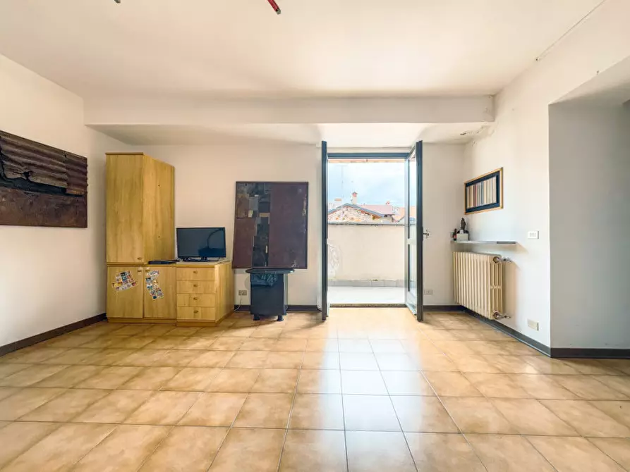 Immagine 1 di Appartamento in vendita  in Via B. Maioni, 32 a Borgomanero