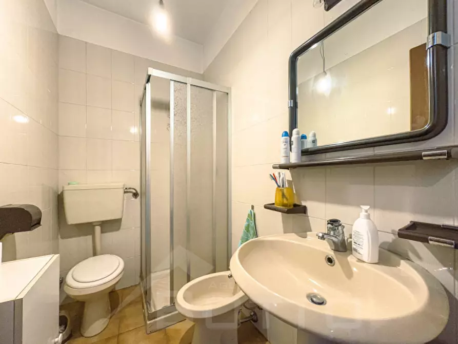 Immagine 10 di Appartamento in vendita  in Via B. Maioni, 32 a Borgomanero