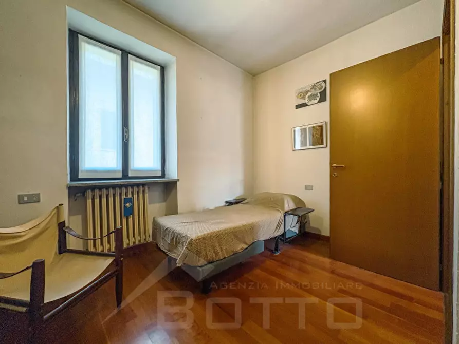 Immagine 11 di Appartamento in vendita  in Via B. Maioni, 32 a Borgomanero