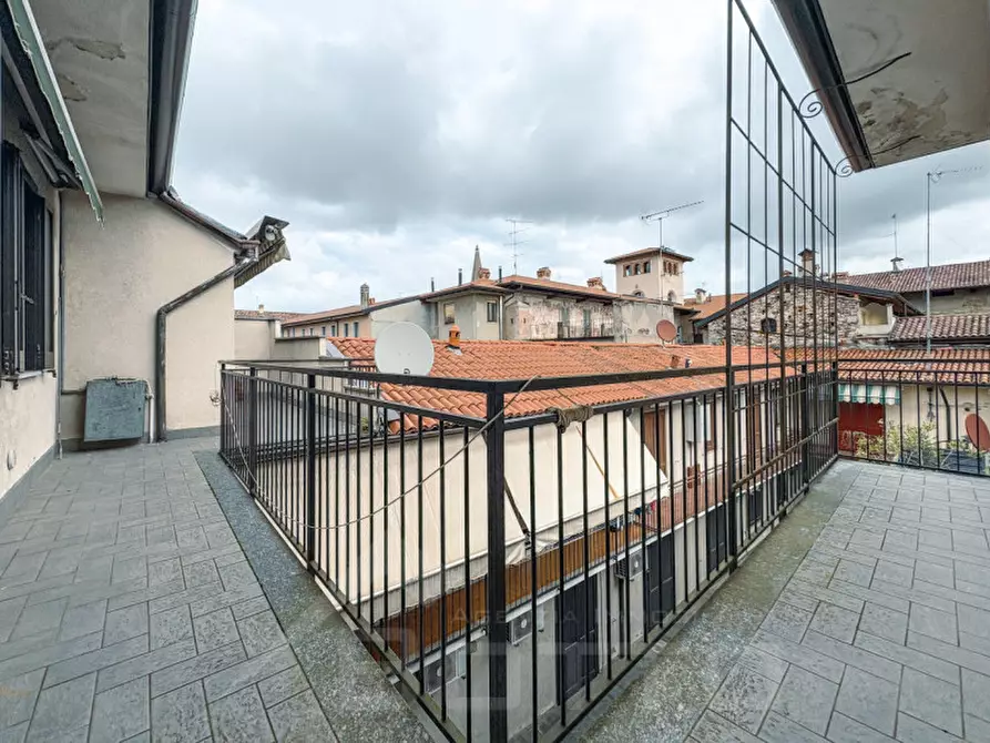 Immagine 17 di Appartamento in vendita  in Via B. Maioni, 32 a Borgomanero