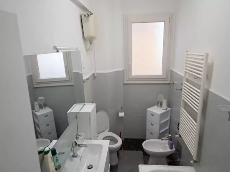 Immagine 7 di Appartamento in vendita  in VIA ALLORI a Firenze