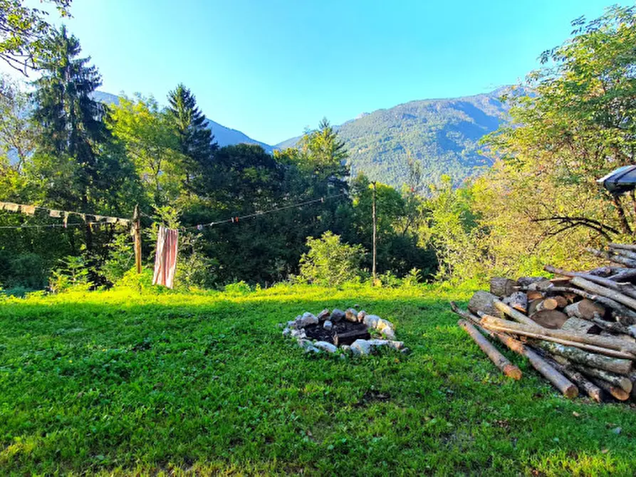 Immagine 10 di Rustico / casale in vendita  in Frazione Saone a Tione Di Trento
