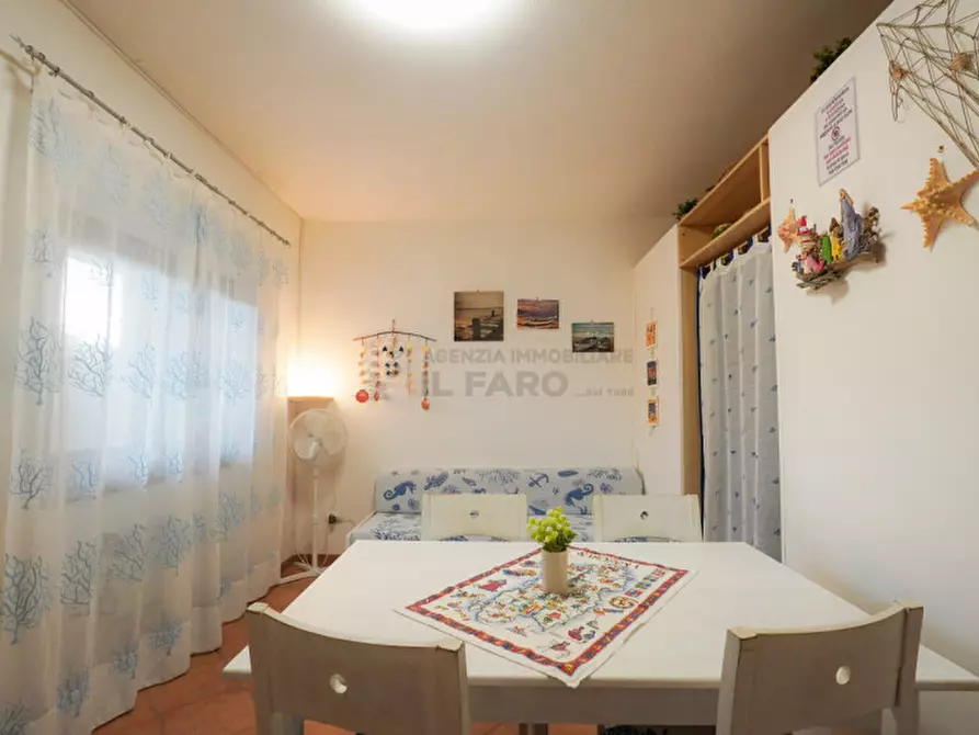 Immagine 5 di Appartamento in vendita  in Via Cala Chiesa a La Maddalena