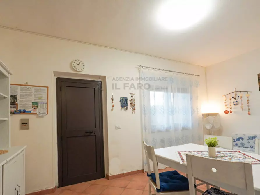Immagine 8 di Appartamento in vendita  in Via Cala Chiesa a La Maddalena