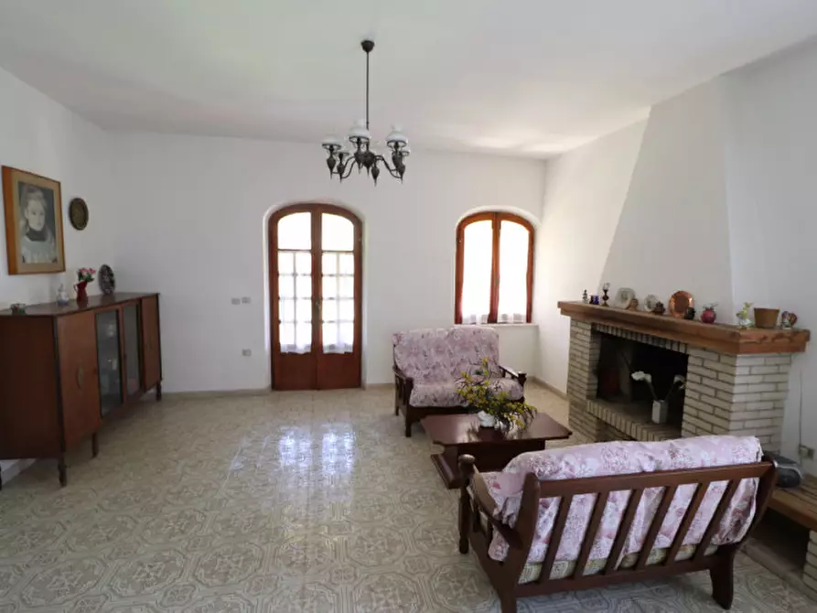 Immagine 6 di Casa indipendente in vendita  in Strada Saturno 5 a Pula