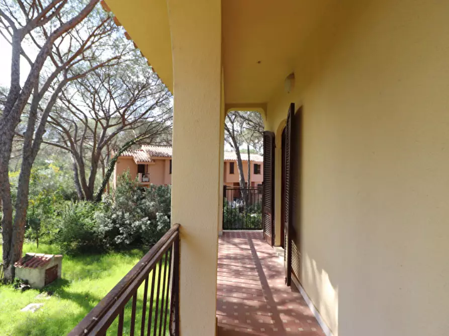 Immagine 11 di Casa indipendente in vendita  in Strada Saturno 5 a Pula