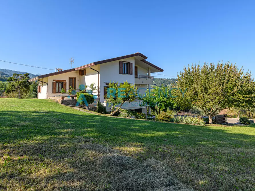 Immagine 2 di Casa indipendente in vendita  in Via Lovara a Trissino