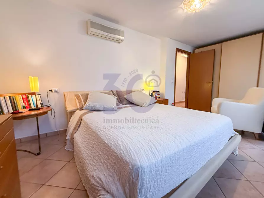 Immagine 10 di Appartamento in vendita  in Pescaiola a Arezzo