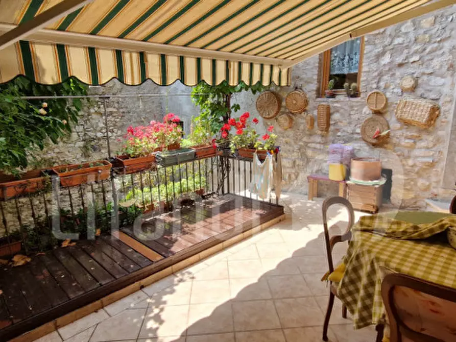 Immagine 9 di Villetta a schiera in vendita  in Piovere a Tignale