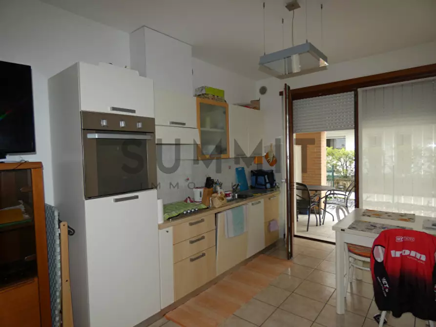 Immagine 3 di Appartamento in vendita  in Via Tuzzi a Schio