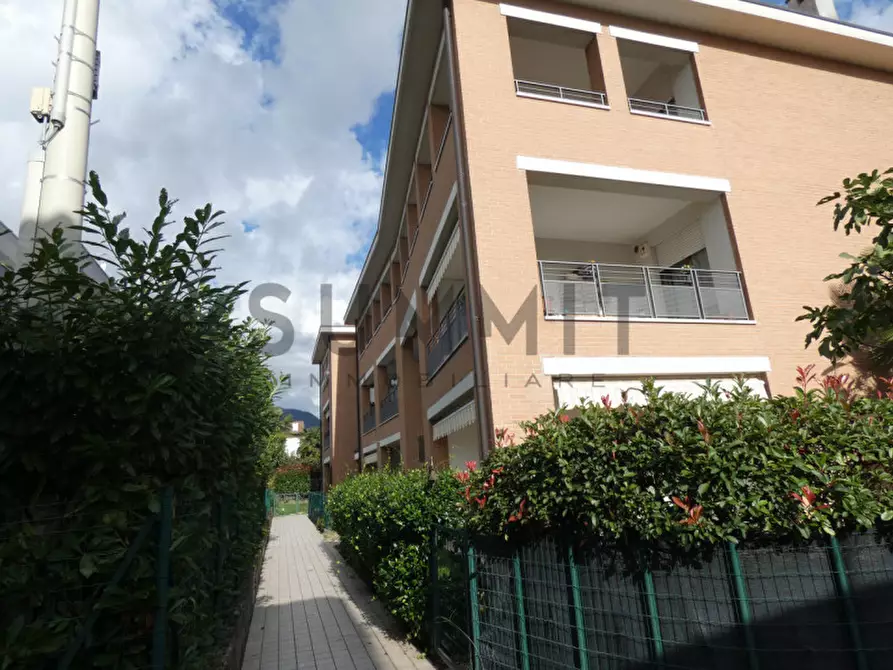 Immagine 9 di Appartamento in vendita  in Via Tuzzi a Schio