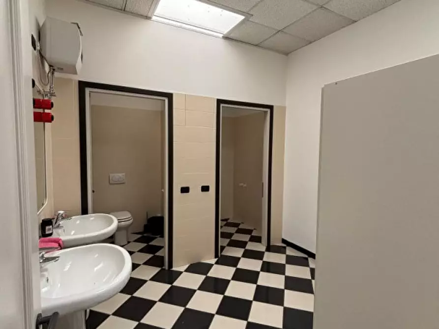 Immagine 11 di Ufficio in affitto  in VIA DELLA CROCE ROSSA a Padova