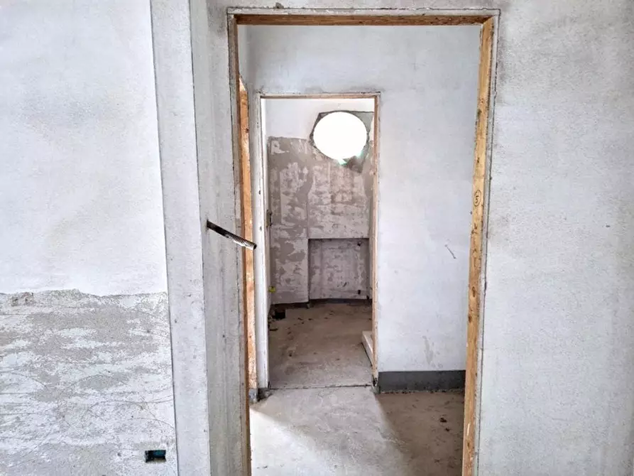 Immagine 13 di Palazzo in vendita  in Via Mazzini, 56022 Castelfranco di Sotto PI, Italia a Castelfranco Di Sotto