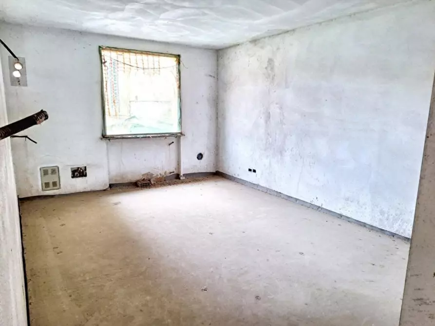 Immagine 19 di Palazzo in vendita  in Via Mazzini, 56022 Castelfranco di Sotto PI, Italia a Castelfranco Di Sotto