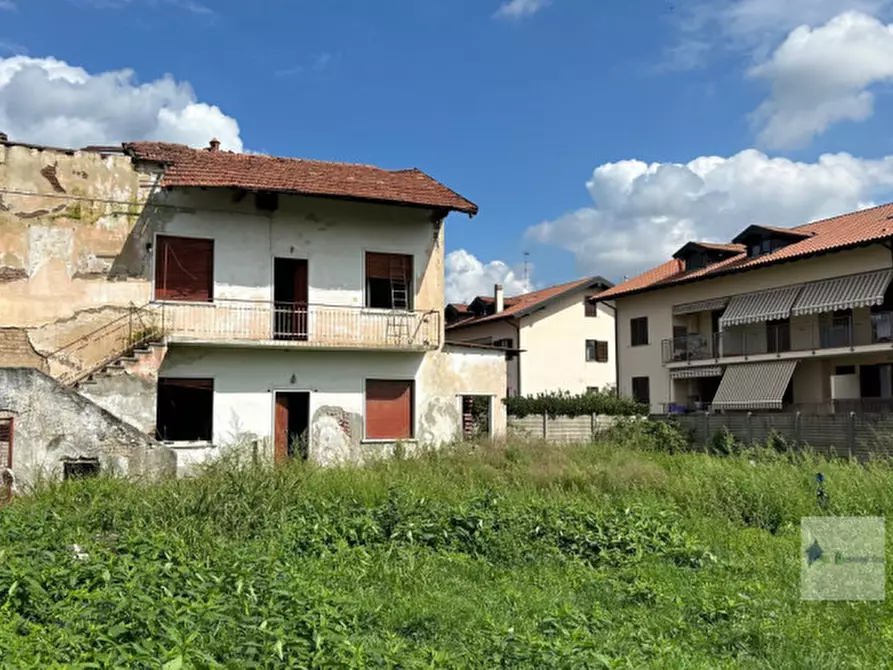 Immagine 1 di Rustico / casale in vendita  in Via Mozart a Vanzaghello