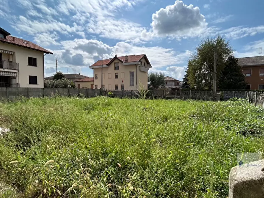 Immagine 2 di Rustico / casale in vendita  in Via Mozart a Vanzaghello