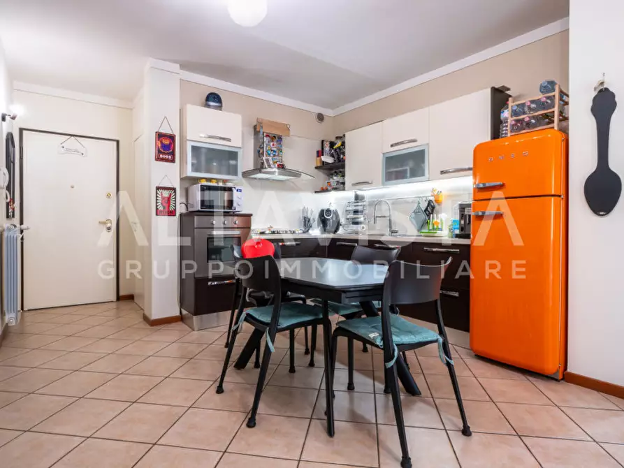 Immagine 6 di Appartamento in vendita  in via Pirandello a Montichiari