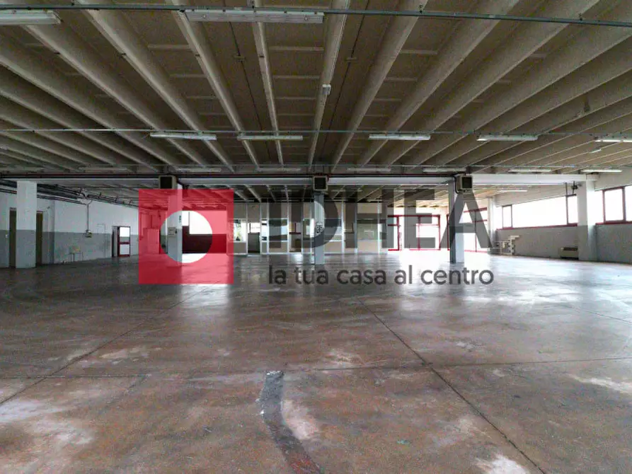 Immagine 1 di Capannone industriale in affitto  in Viale della Repubblica a Villorba
