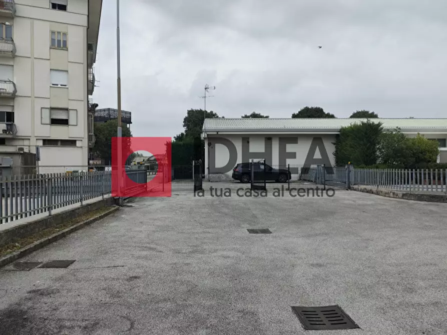 Immagine 17 di Capannone industriale in affitto  in Viale della Repubblica a Villorba