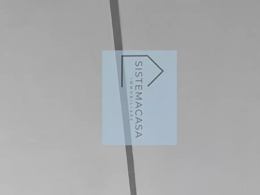 Immagine 16 di Appartamento in vendita  in Viale Alfredo Oriani a Cervia