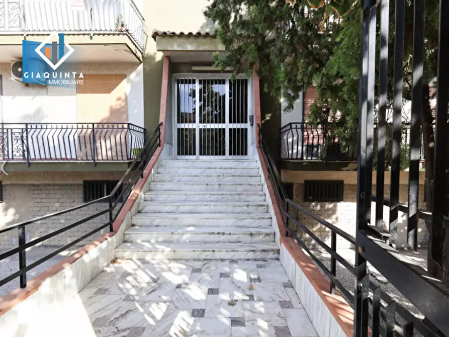 Immagine 18 di Appartamento in vendita  in Viale della Libertà n. 15 a Ramacca