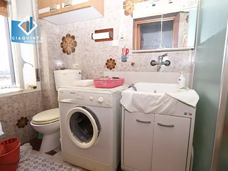 Immagine 21 di Appartamento in vendita  in Viale della Libertà n. 15 a Ramacca