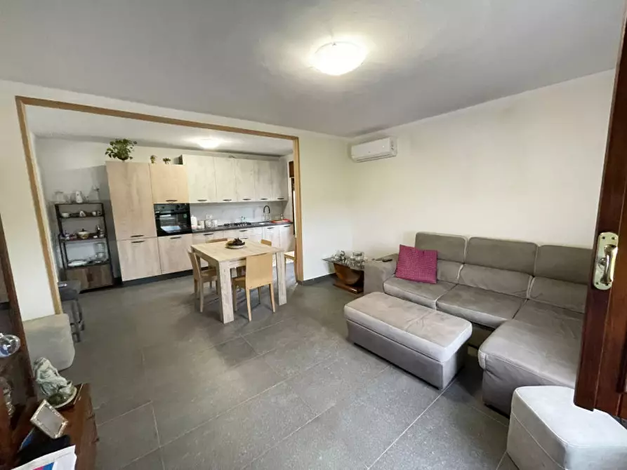 Immagine 1 di Appartamento in vendita  in via sant'antonio a Montichiari