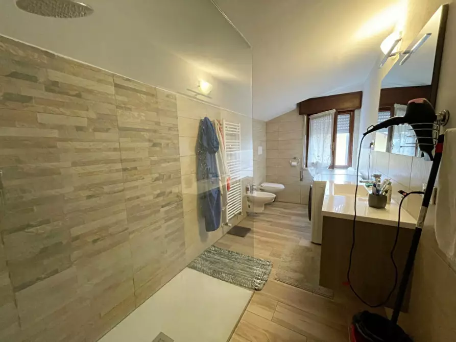 Immagine 17 di Appartamento in vendita  in via sant'antonio a Montichiari