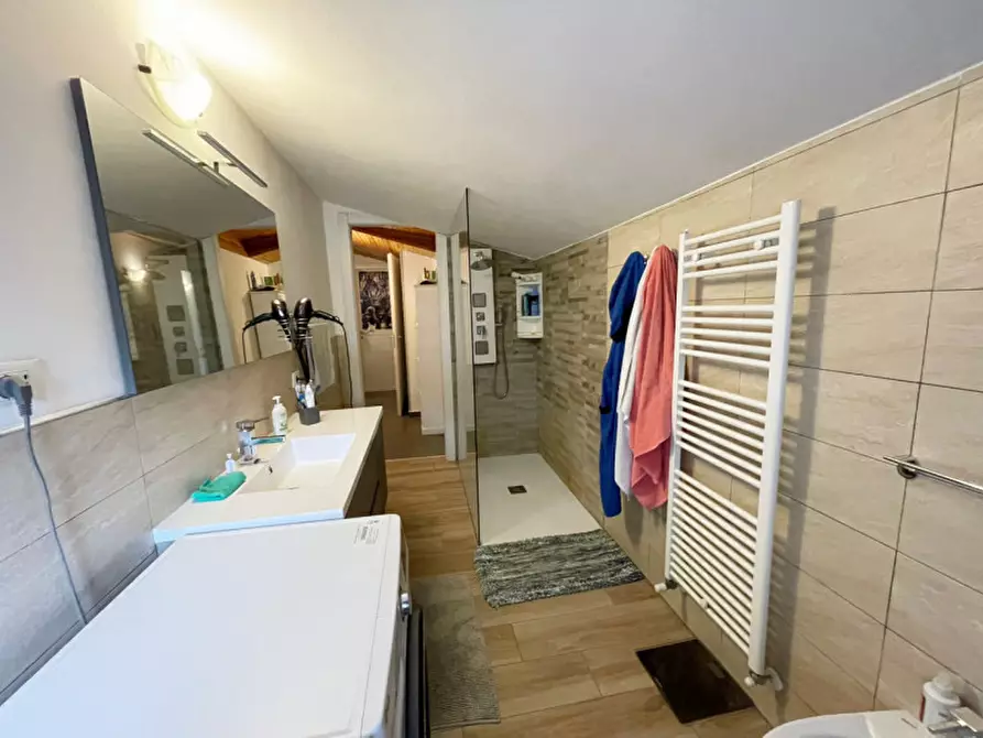 Immagine 18 di Appartamento in vendita  in via sant'antonio a Montichiari