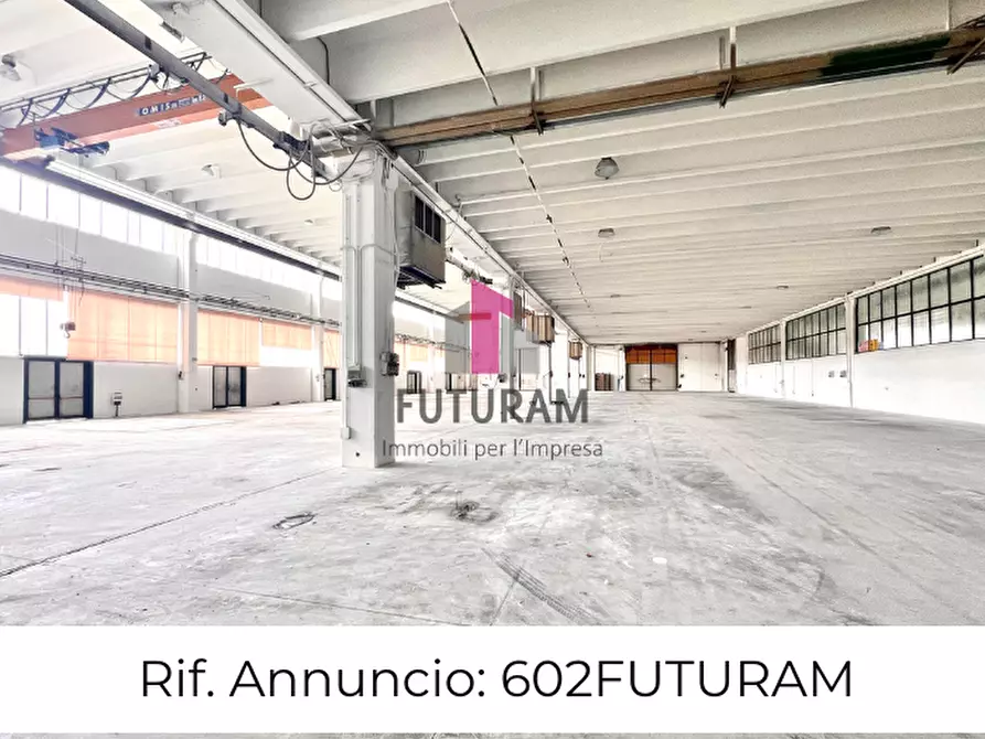 Immagine 1 di Capannone industriale in affitto  in via Asolo a Dueville