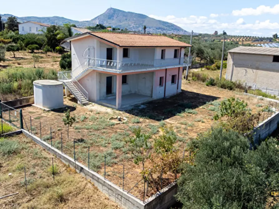 Immagine 4 di Casa indipendente in vendita  in contrada bosco falconeria a Partinico