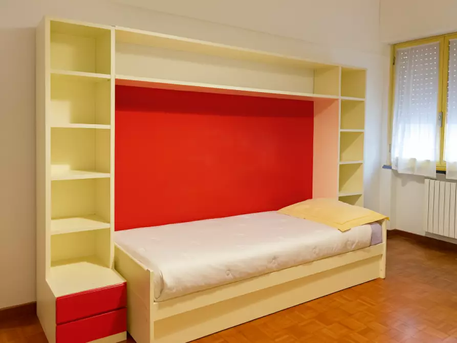 Immagine 10 di Appartamento in vendita  in Via della Libertà a Rapallo