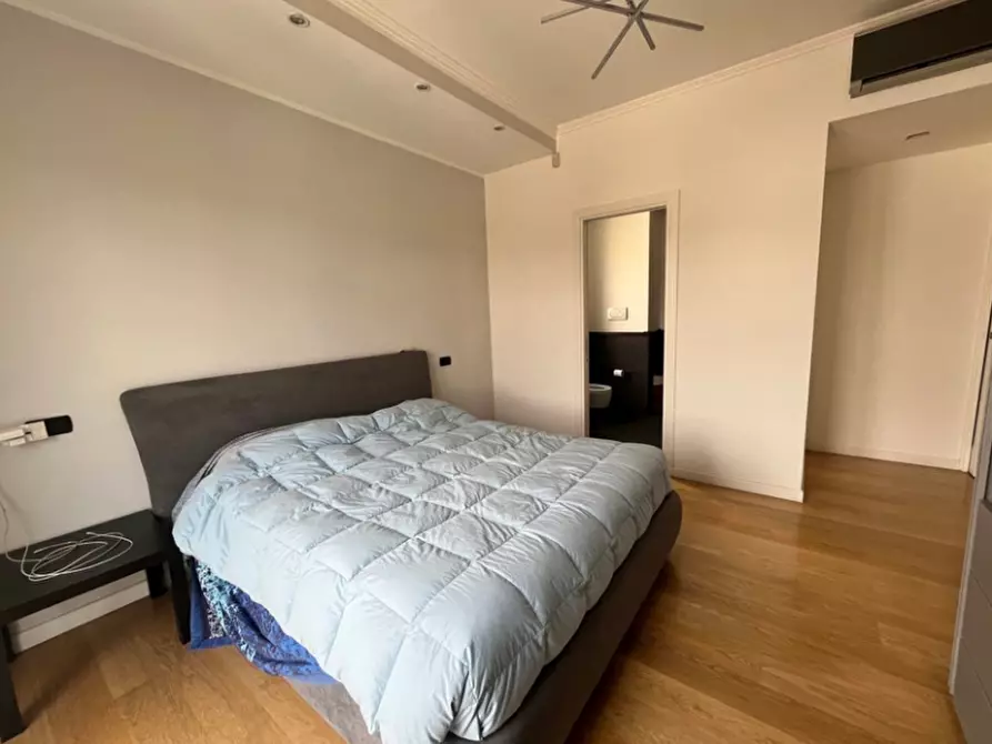 Immagine 21 di Attico in affitto  in Via Flaminia a Roma