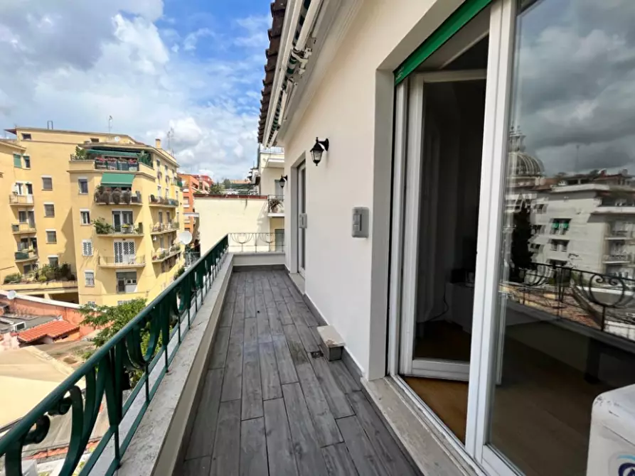 Immagine 29 di Attico in affitto  in Via Flaminia a Roma