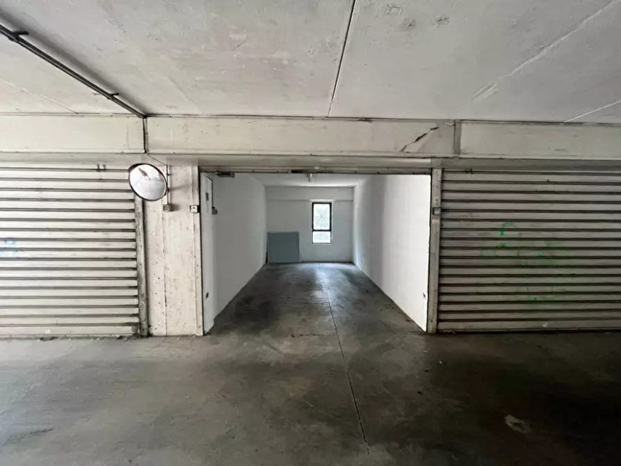 Immagine 40 di Attico in affitto  in Via Flaminia a Roma