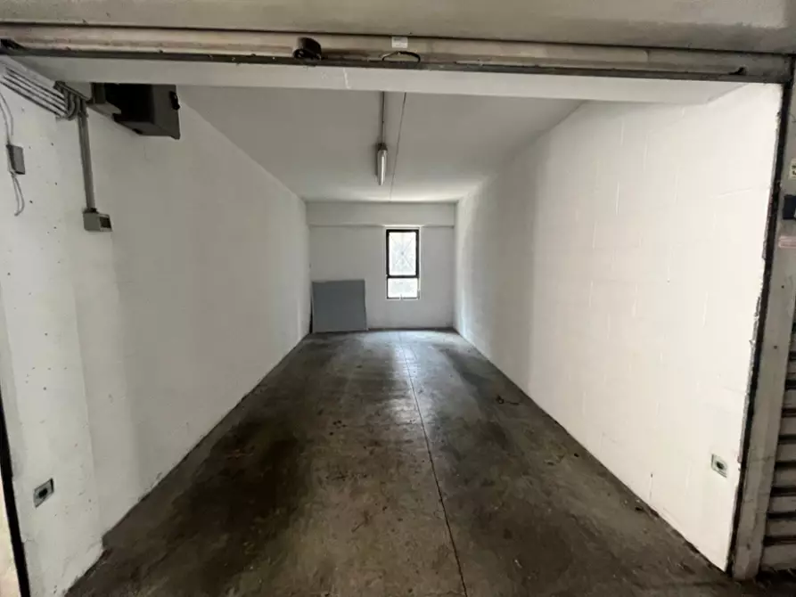 Immagine 41 di Attico in affitto  in Via Flaminia a Roma