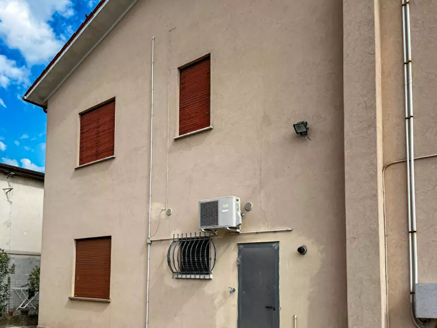 Immagine 20 di Casa indipendente in vendita  in Via Alessandro Volta a Pozzonovo