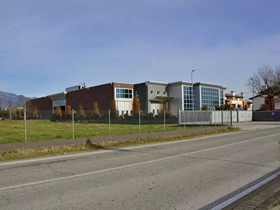 Immagine 1 di Capannone industriale in vendita  in via san giovanni bosco 11 a Cassola