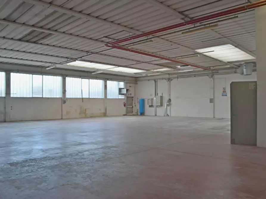 Immagine 15 di Capannone industriale in vendita  in via san giovanni bosco 11 a Cassola