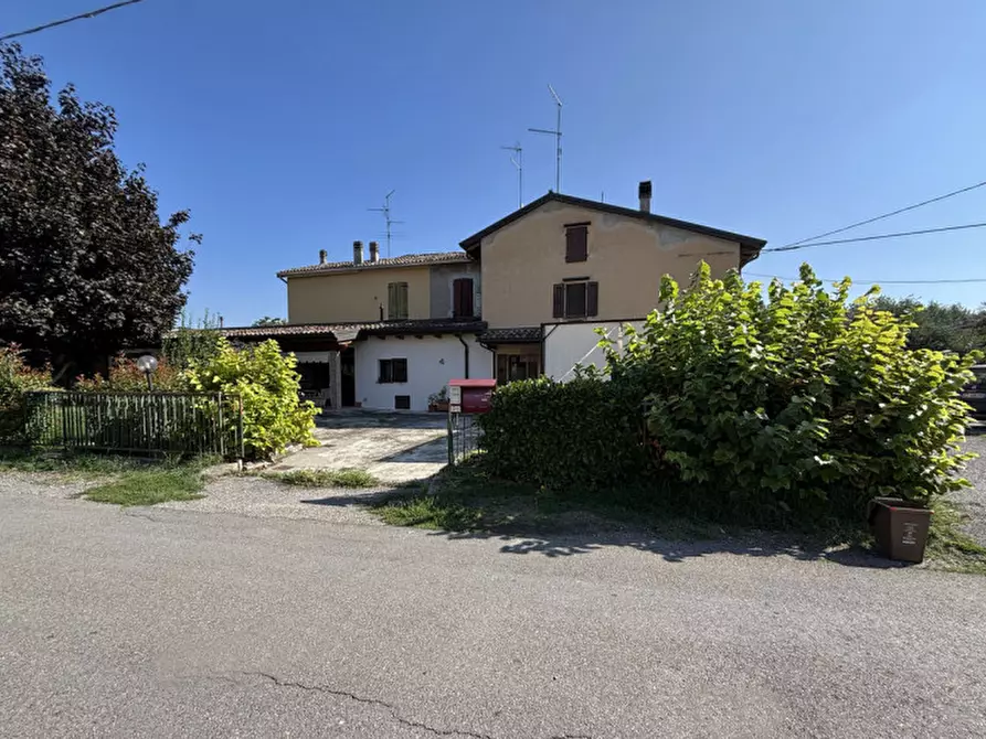 Immagine 5 di Casa indipendente in vendita  in Via Vedole, 30 a Colorno