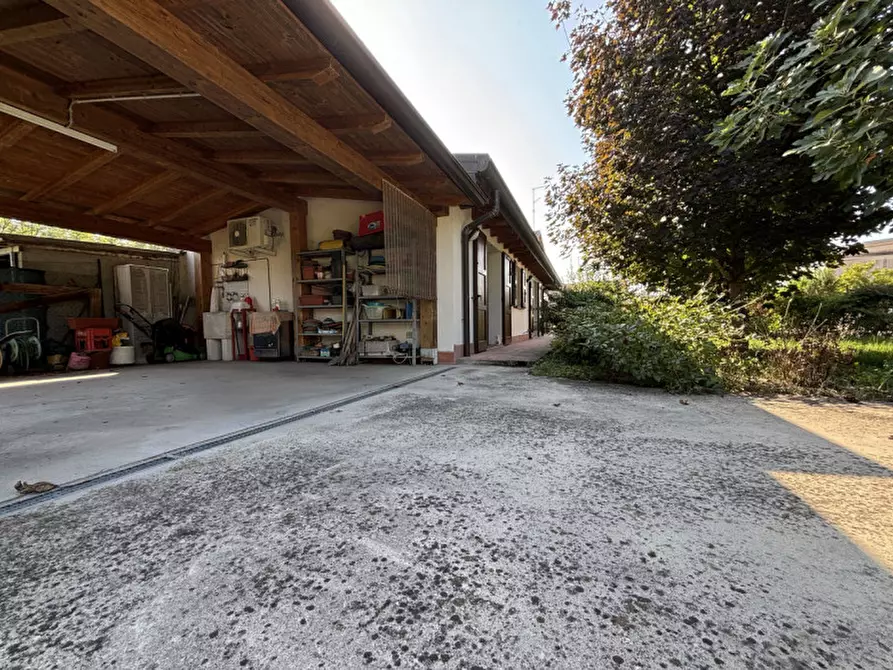 Immagine 43 di Casa indipendente in vendita  in Via Vedole, 30 a Colorno