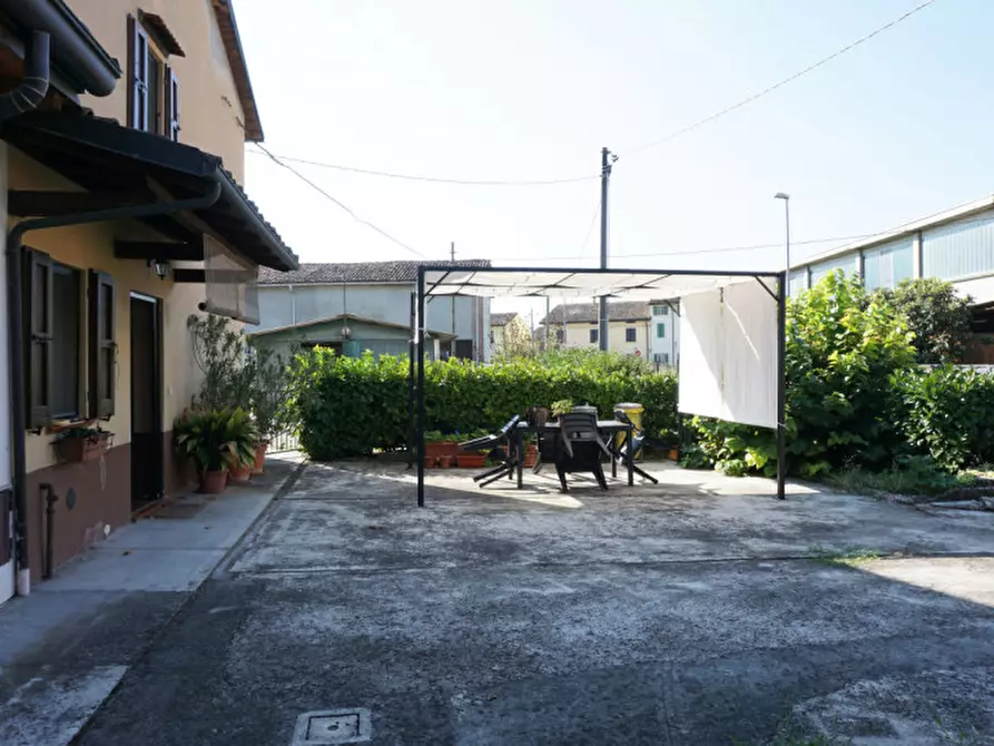 Immagine 53 di Casa indipendente in vendita  in Via Vedole, 30 a Colorno