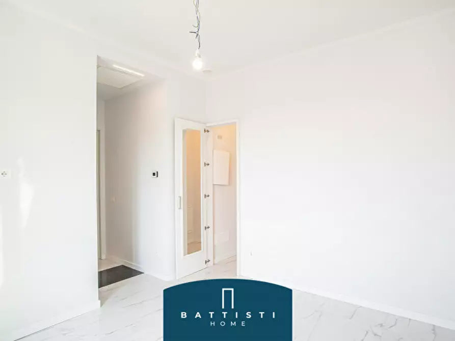 Immagine 12 di Appartamento in affitto  in Via Aniene a Roma