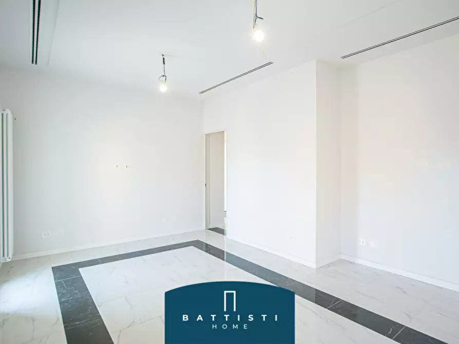 Immagine 5 di Appartamento in affitto  in Via Aniene a Roma