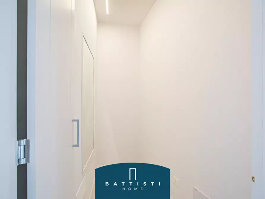 Immagine 16 di Appartamento in affitto  in Via Aniene a Roma