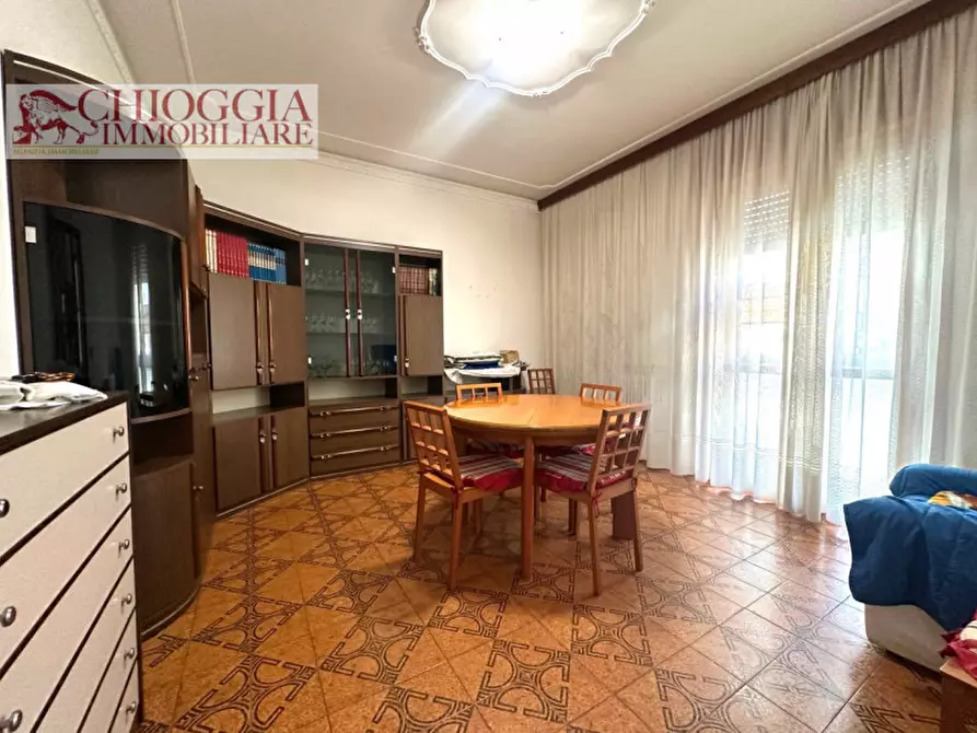 Immagine 4 di Appartamento in vendita  in Via Isola Saloni a Chioggia