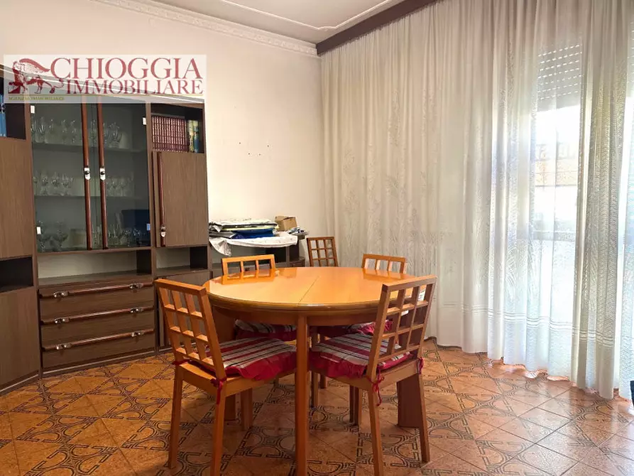 Immagine 5 di Appartamento in vendita  in Via Isola Saloni a Chioggia