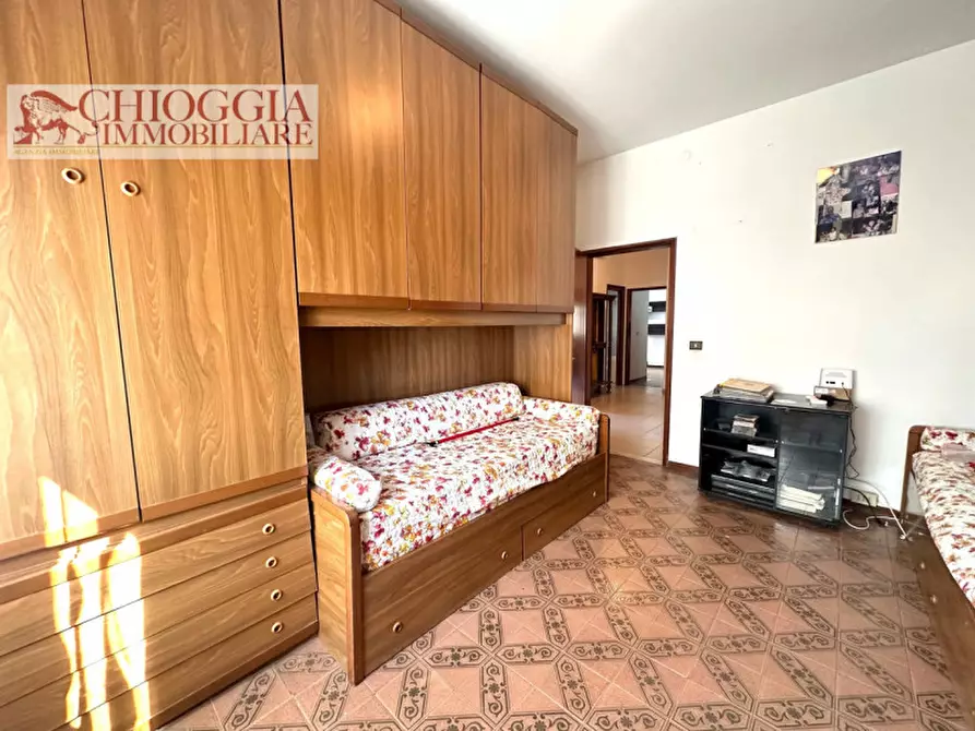 Immagine 11 di Appartamento in vendita  in Via Isola Saloni a Chioggia