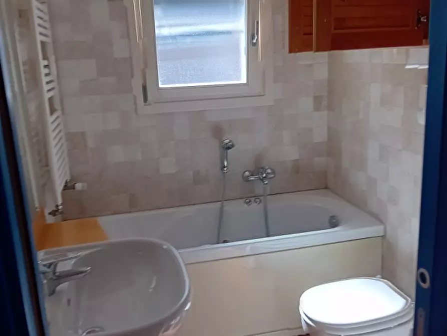 Immagine 3 di Appartamento in vendita  in dorsoduro a Venezia