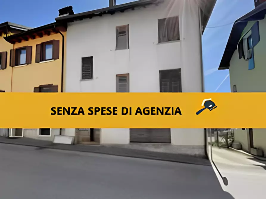 Immagine 1 di Appartamento in vendita  in Via Sorriva, 80 a Sovramonte